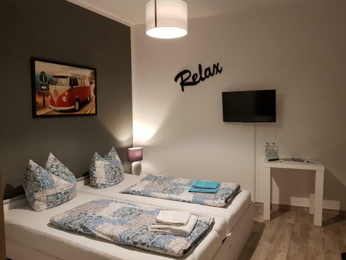 Gaestezimmer & Ferienwohnungen Thon Herbsleben Zewnętrze zdjęcie